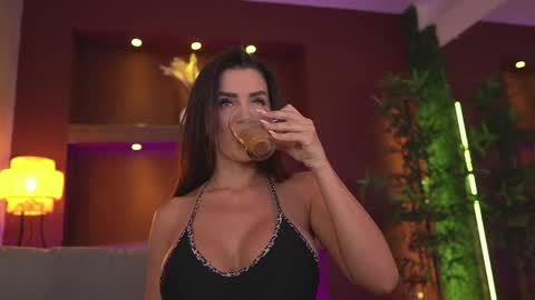 Snapshot of justinnejade chatting on 09/17/25, 04:14 Justy online show from 09/17/25, 04:14