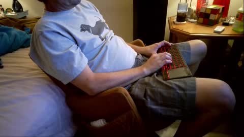 Snapshot of justinnorthwood chatting on 10/05/25, 01:48 JustinNorthwood online show from 10/05/25, 01:48