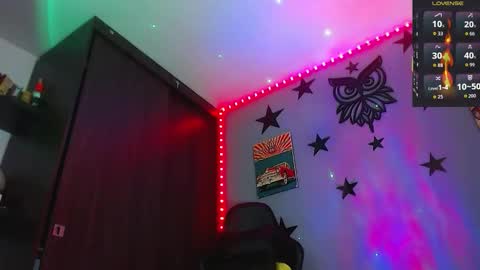 Snapshot of justinsc chatting on 11/03/25, 09:48 Justinsc online show from 11/03/25, 09:48