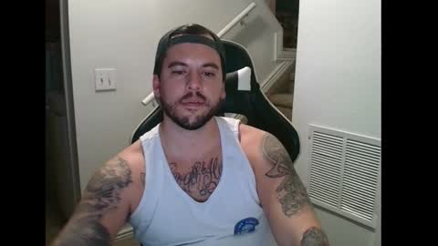 Snapshot of justintym69 chatting on 11/06/25, 01:17 justintym69 online show from 11/06/25, 01:17