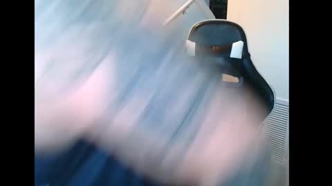 Snapshot of justintym69 chatting on 11/16/25, 08:36 justintym69 online show from 11/16/25, 08:36