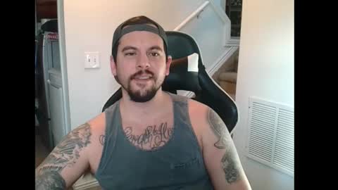 Snapshot of justintym69 chatting on 11/29/25, 05:05 justintym69 online show from 11/29/25, 05:05