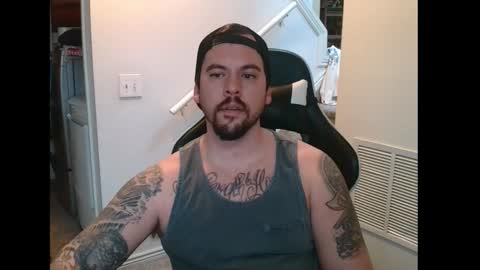 Snapshot of justintym69 chatting on 11/30/25, 06:12 justintym69 online show from 11/30/25, 06:12