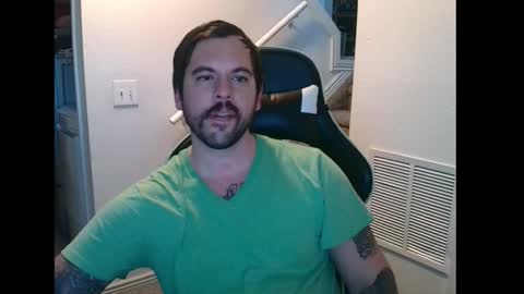 Snapshot of justintym69 chatting on 12/17/25, 11:11 justintym69 online show from 12/17/25, 11:11