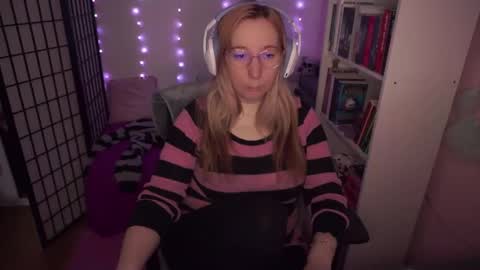 Snapshot of justkerryx chatting on 09/18/25, 08:16 Kerry online show from 09/18/25, 08:16