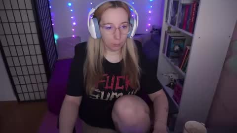 Snapshot of justkerryx chatting on 09/25/25, 08:29 Kerry online show from 09/25/25, 08:29