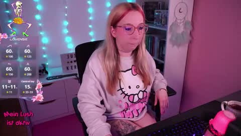 Snapshot of justkerryx chatting on 10/28/25, 09:35 Kerry online show from 10/28/25, 09:35