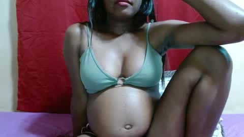 Justlhot online show from 01/05/25, 03:02