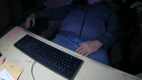 Justme39057 online show from 10/03/25, 10:18