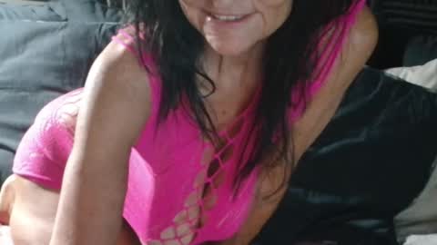 Snapshot of justmebev19591234 chatting on 11/19/25, 11:32 Bev aka Diamond online show from 11/19/25, 11:32