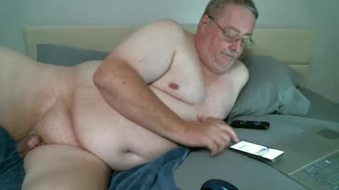 Snapshot of justmedm64 chatting on 09/28/25, 12:49 justmedm64 online show from 09/28/25, 12:49