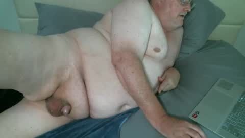 Snapshot of justmedm64 chatting on 04/13/26, 02:39 justmedm64 online show from 04/13/26, 02:39