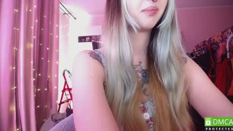 justmeowgirl online show from 05/20/26, 06:08