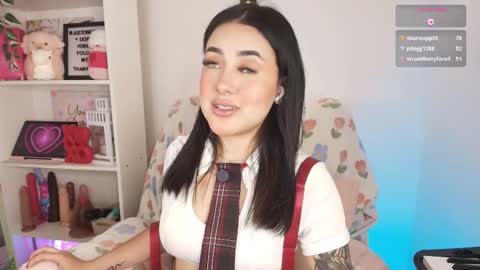 Snapshot of justonecute chatting on 03/02/26, 07:15 Emy online show from 03/02/26, 07:15