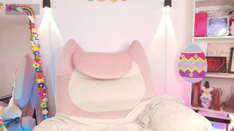 Snapshot of justonecute chatting on 04/02/26, 01:25 Emy online show from 04/02/26, 01:25