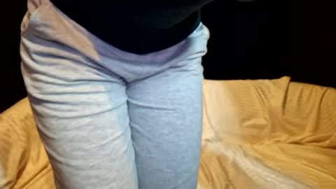 Ana online show from 10/14/25, 02:45