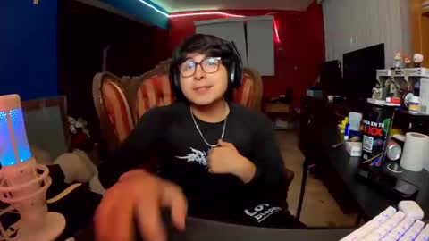 justsky117 online show from 11/11/25, 04:34