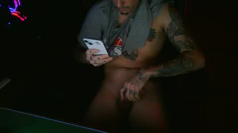 Snapshot of jyinks chatting on 02/02/25, 02:38 Jyinks online show from 02/02/25, 02:38