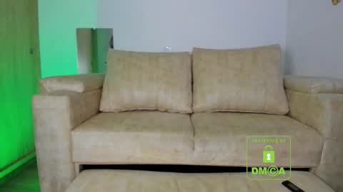 Snapshot of k4ymull3r_ chatting on 09/22/25, 12:34 Kayli online show from 09/22/25, 12:34