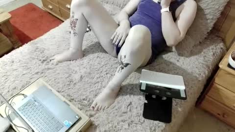 Snapshot of k5661 chatting on 05/08/26, 10:59 k5661 online show from 05/08/26, 10:59