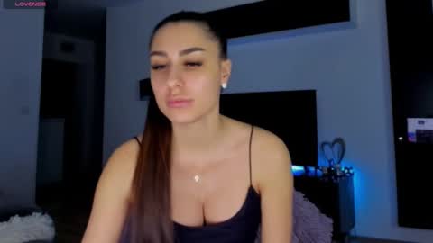 k_chic1 online show from 02/09/25, 09:17