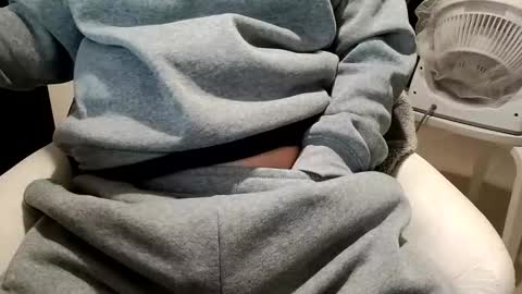 KI e697a5e69cac online show from 11/10/25, 03:55