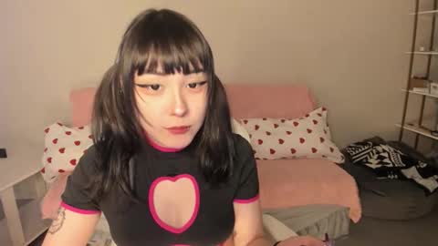 Snapshot of ka00ru_chan chatting on 11/28/25, 08:28 Kaoru online show from 11/28/25, 08:28