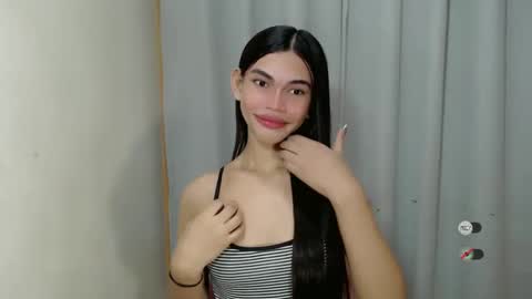 Snapshot of kaamy_dake chatting on 01/14/25, 02:53 KAAMY online show from 01/14/25, 02:53