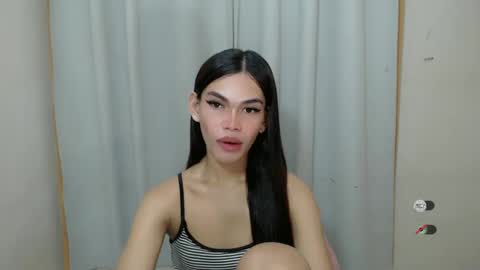 Snapshot of kaamy_dake chatting on 01/18/25, 04:42 KAAMY online show from 01/18/25, 04:42