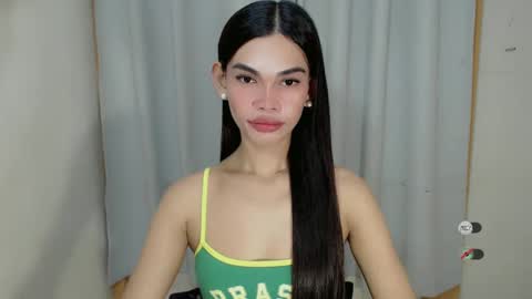 Snapshot of kaamy_dake chatting on 02/03/25, 01:08 KAAMY online show from 02/03/25, 01:08