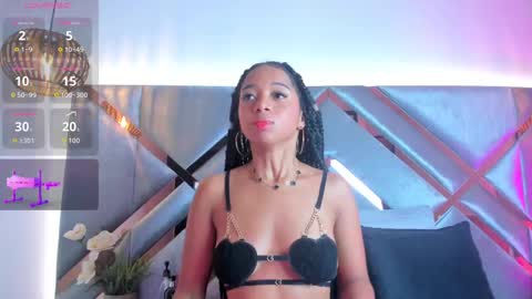 Snapshot of kaarol01 chatting on 09/19/25, 02:35 kaarol01 online show from 09/19/25, 02:35