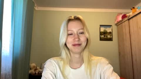 Snapshot of kacicasal chatting on 06/05/26, 06:20 Mia 1st day here online show from 06/05/26, 06:20