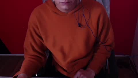 Snapshot of kael_art_d chatting on 10/06/25, 09:01 kael_art_d online show from 10/06/25, 09:01