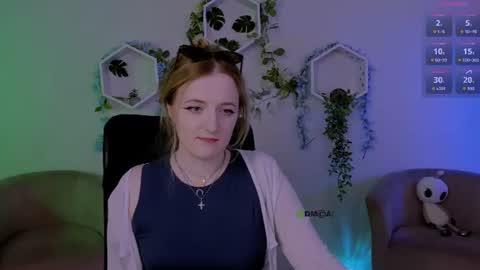 kaela_spell_ online show from 07/01/26, 04:03