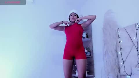 Snapshot of kaelaa18 chatting on 12/11/24, 01:39 Kaela online show from 12/11/24, 01:39