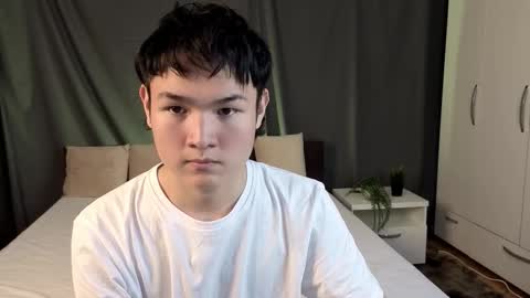 Snapshot of kaelix1 chatting on 09/21/25, 01:46 Felix online show from 09/21/25, 01:46