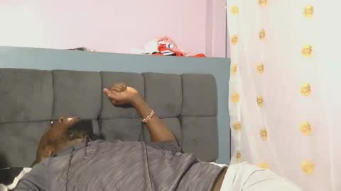 kai91799 online show from 11/01/25, 05:09