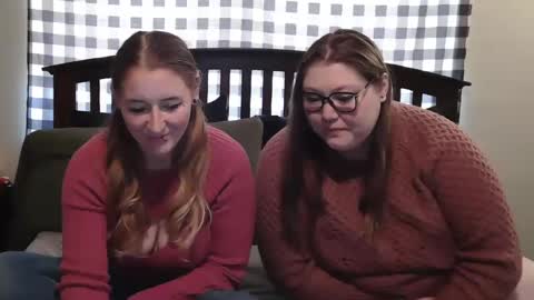 Kai Em and Abs online show from 10/13/25, 04:18