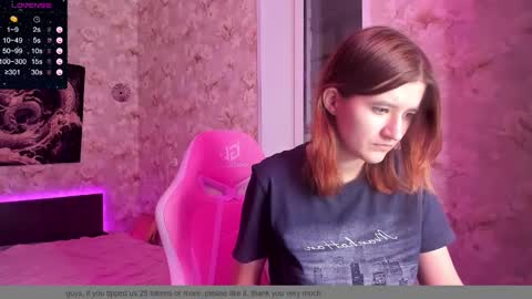 Snapshot of kai_and_gerda636 chatting on 12/25/24, 04:43 kai_and_gerda636 online show from 12/25/24, 04:43