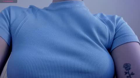 Snapshot of kaiaferreira chatting on 11/23/25, 12:38 Kaia Ferreira online show from 11/23/25, 12:38