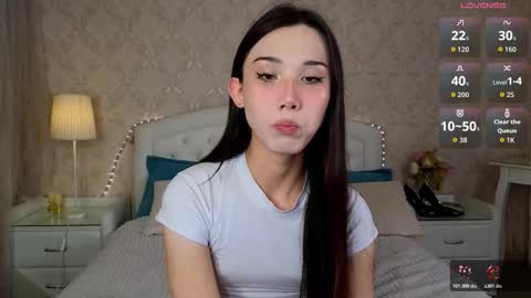 Snapshot of kaiasunshine chatting on 11/20/25, 11:43 Kaia Monday Thursday FridaySaturdaySunday online show from 11/20/25, 11:43