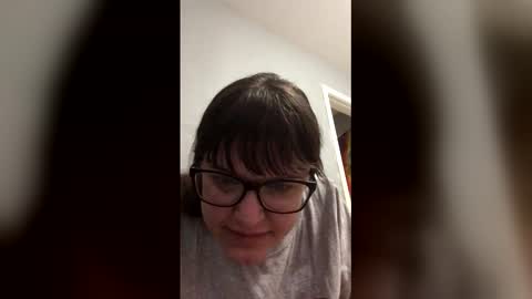 Snapshot of kaibabe0 chatting on 11/27/25, 03:25 kaibabe0 online show from 11/27/25, 03:25