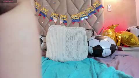 Kailin online show from 06/24/26, 12:26
