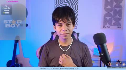 Snapshot of kain_moretti chatting on 11/13/25, 11:31 KAIN online show from 11/13/25, 11:31