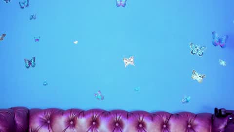 kaira_mosse_ online show from 05/13/26, 11:18