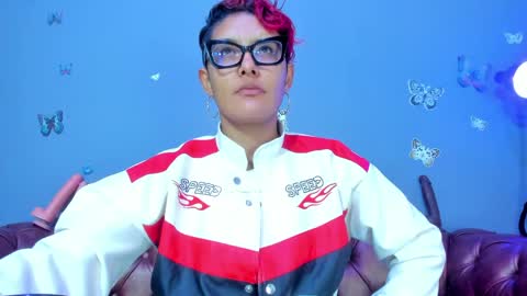 kaira_mosse_ online show from 06/07/26, 11:47