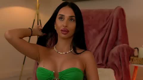 Kaira online show from 07/18/26, 06:34