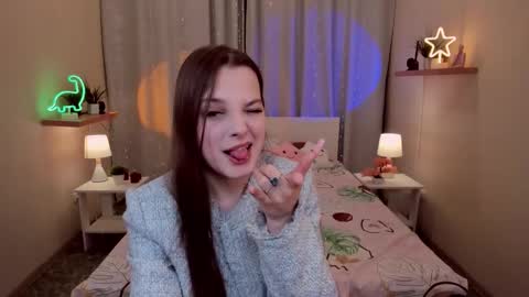 Snapshot of kaisajenner chatting on 11/22/25, 07:46 Kaisa online show from 11/22/25, 07:46