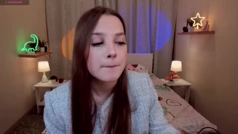 Snapshot of kaisajenner chatting on 11/23/25, 07:13 Kaisa online show from 11/23/25, 07:13