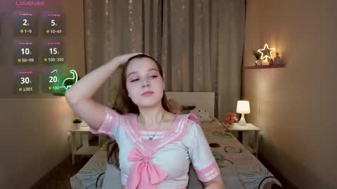 Snapshot of kaisajenner chatting on 12/01/25, 07:08 Kaisa online show from 12/01/25, 07:08